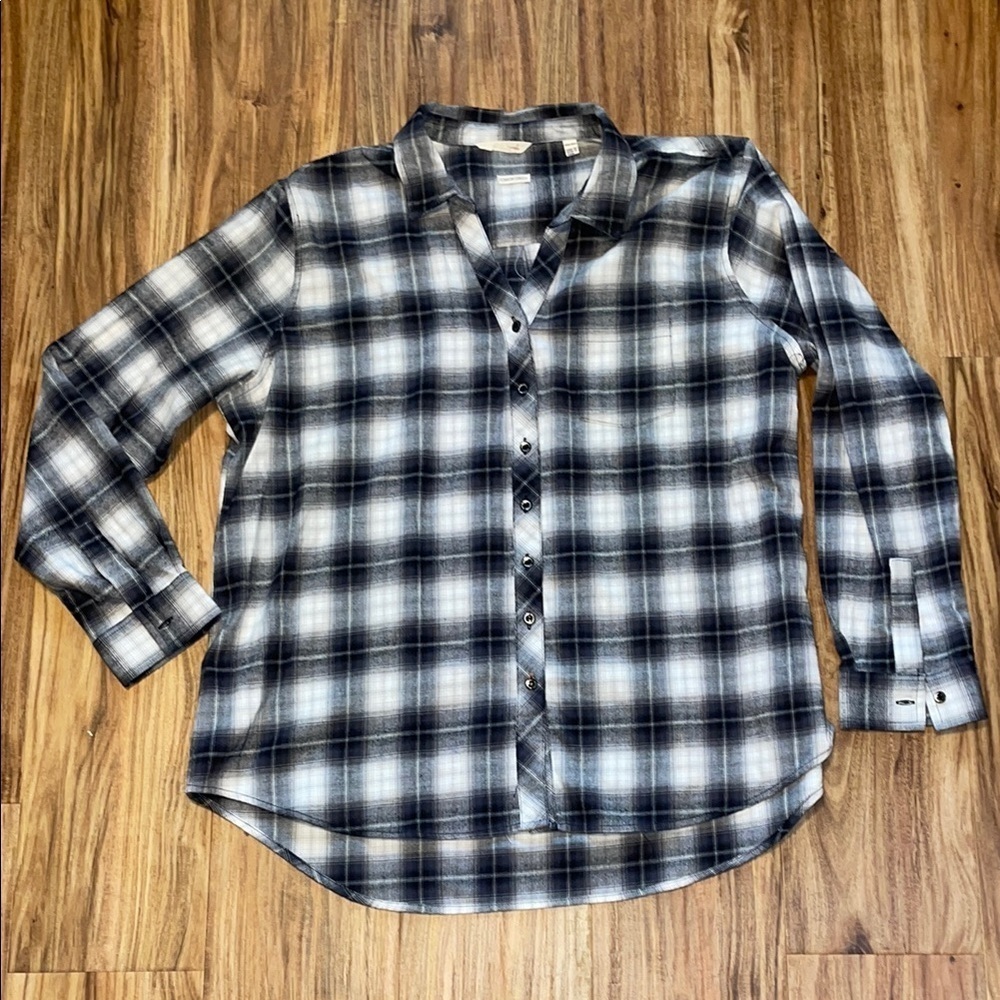 Weatherproof women’s XXL 2X button down flannel shirt Black Gray Plaid stretch